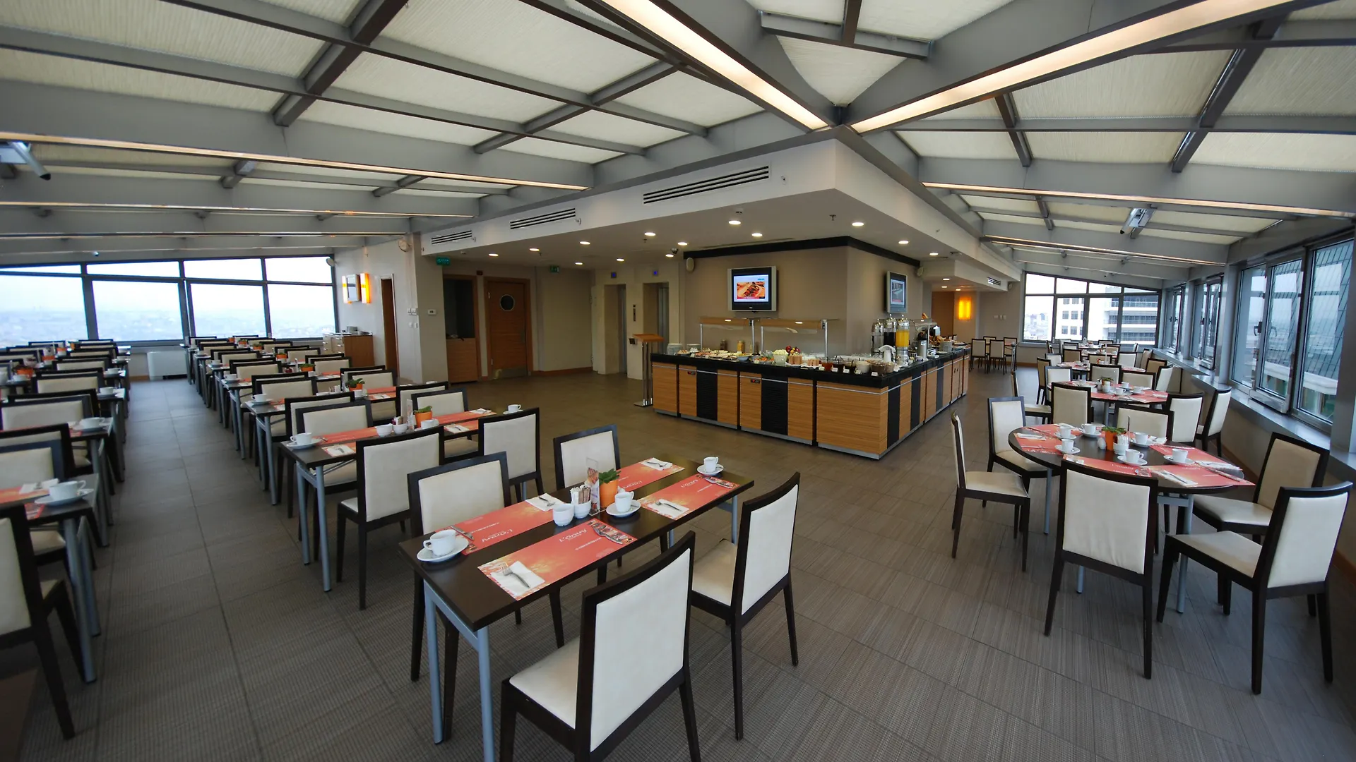 Eresin Hotels Taxim & Premier İstanbul 4*,